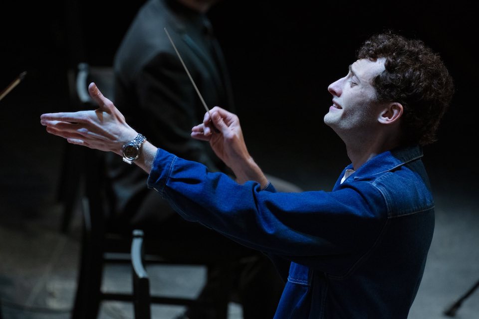 Clément Nonciaux conducting.